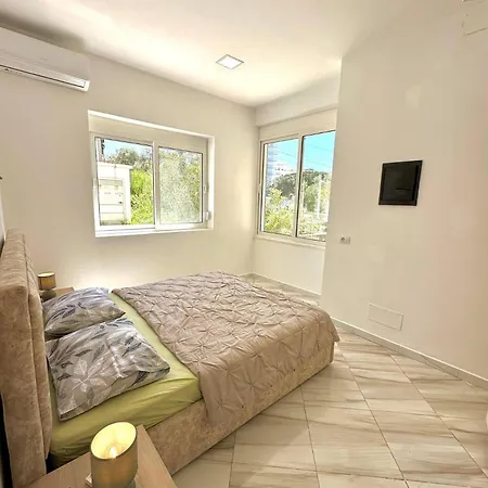 Marble Breeze By Adriatic Living *